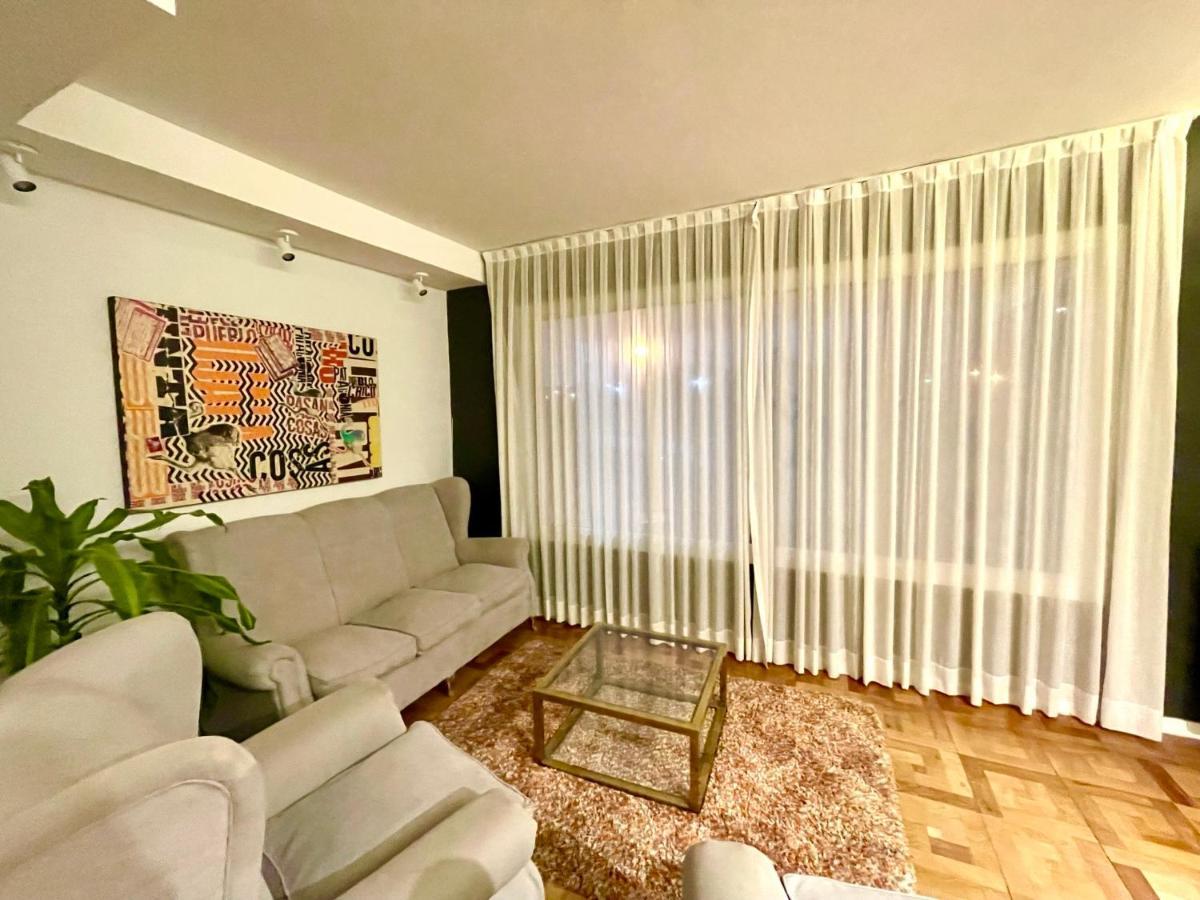 View Apartamento *